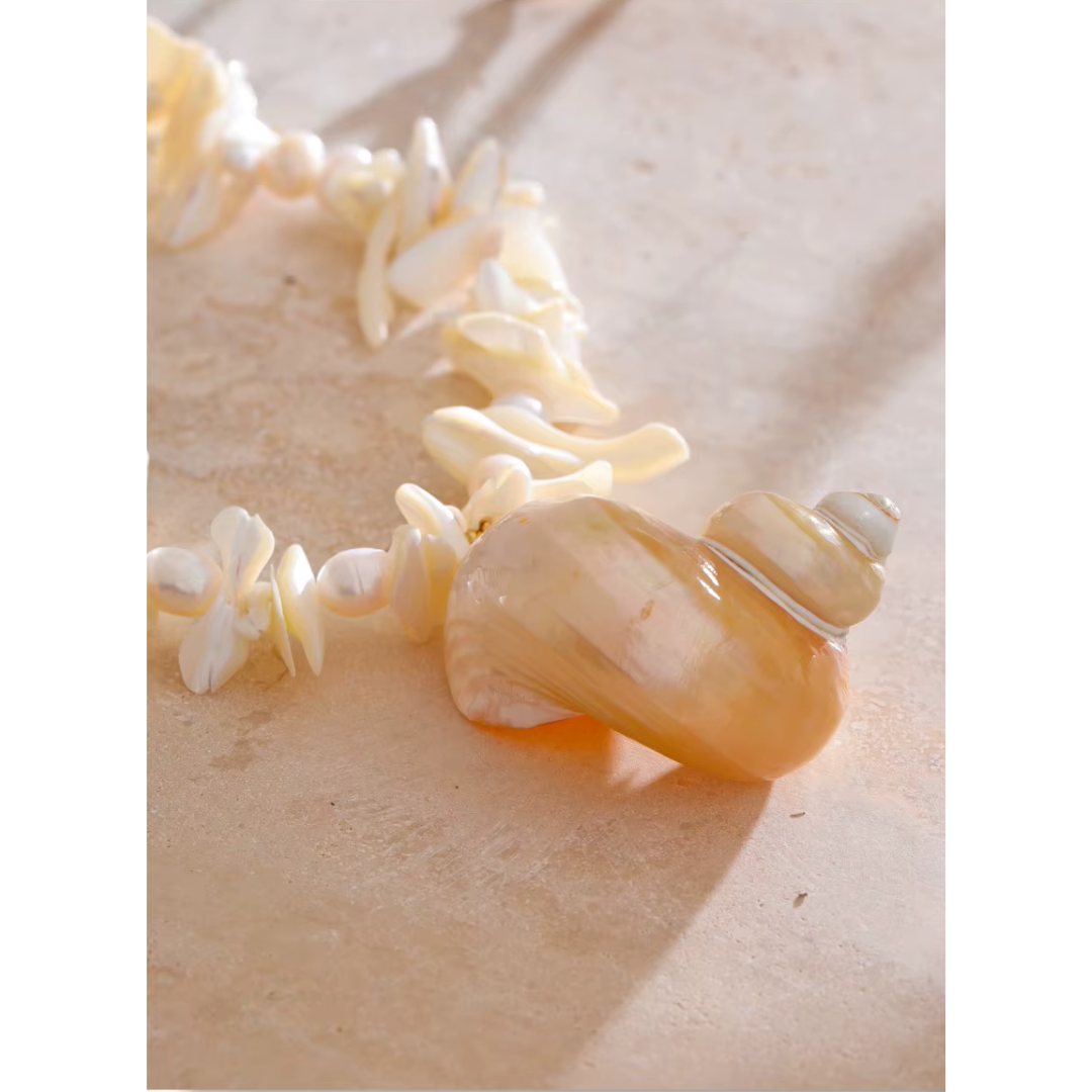 Shell Pearl Necklace