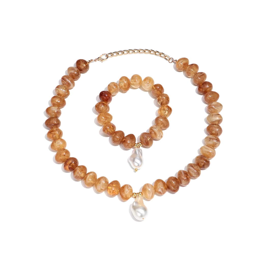 Honey Pearl Necklace & Bracelet