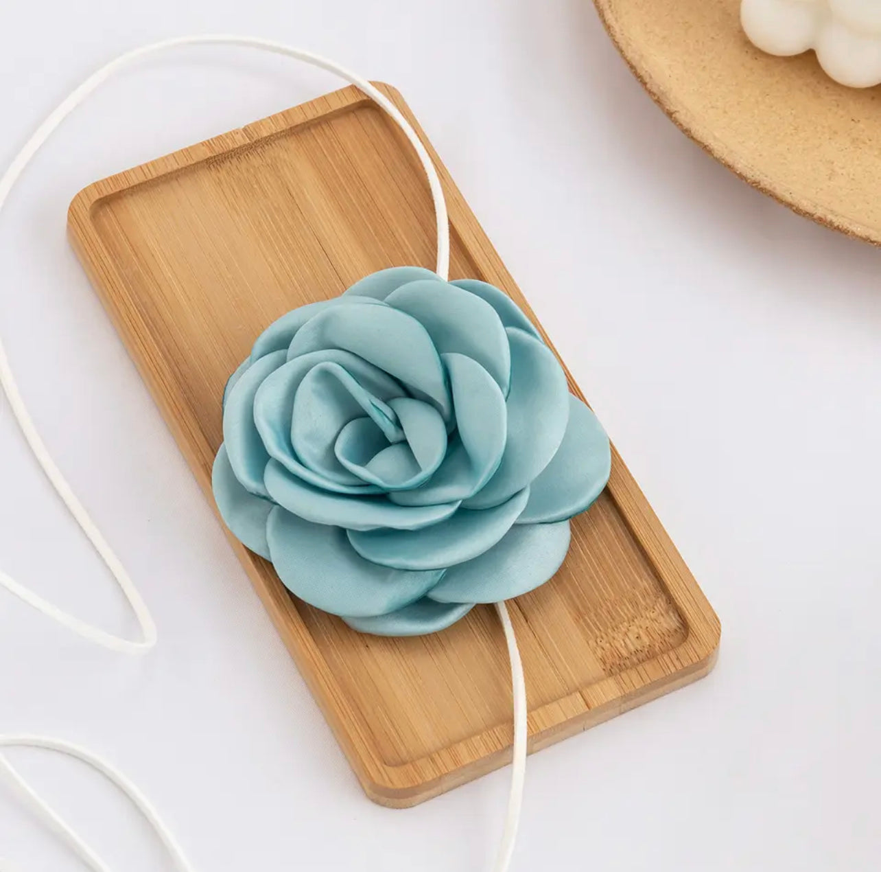 Flower corsage neck tie