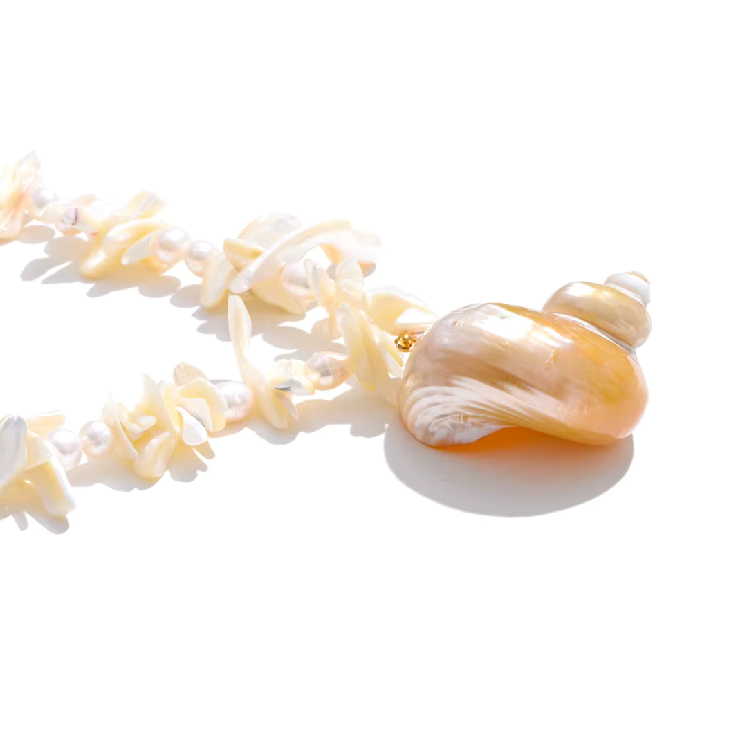 Shell Pearl Necklace