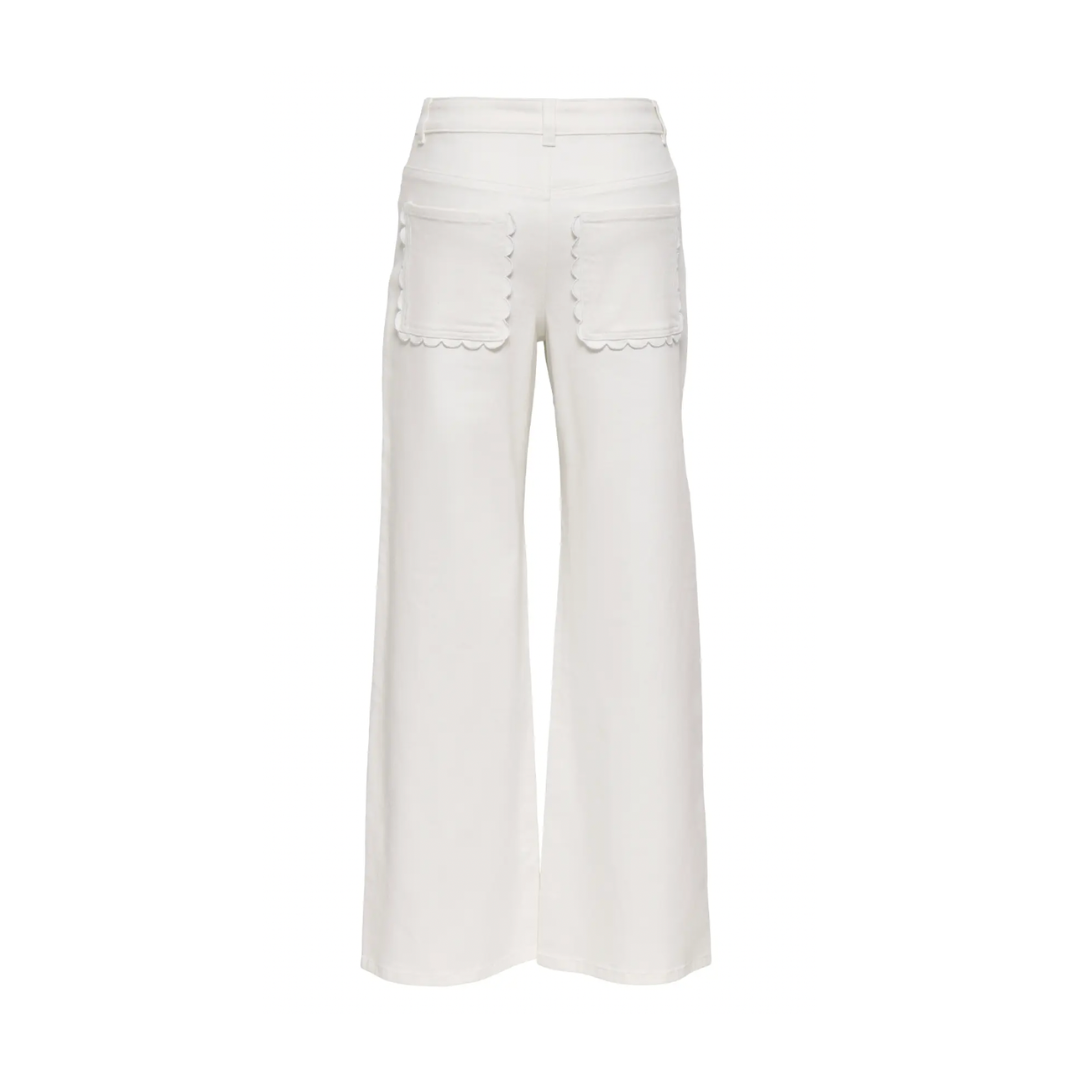 Sassy Scalloped White Jeans