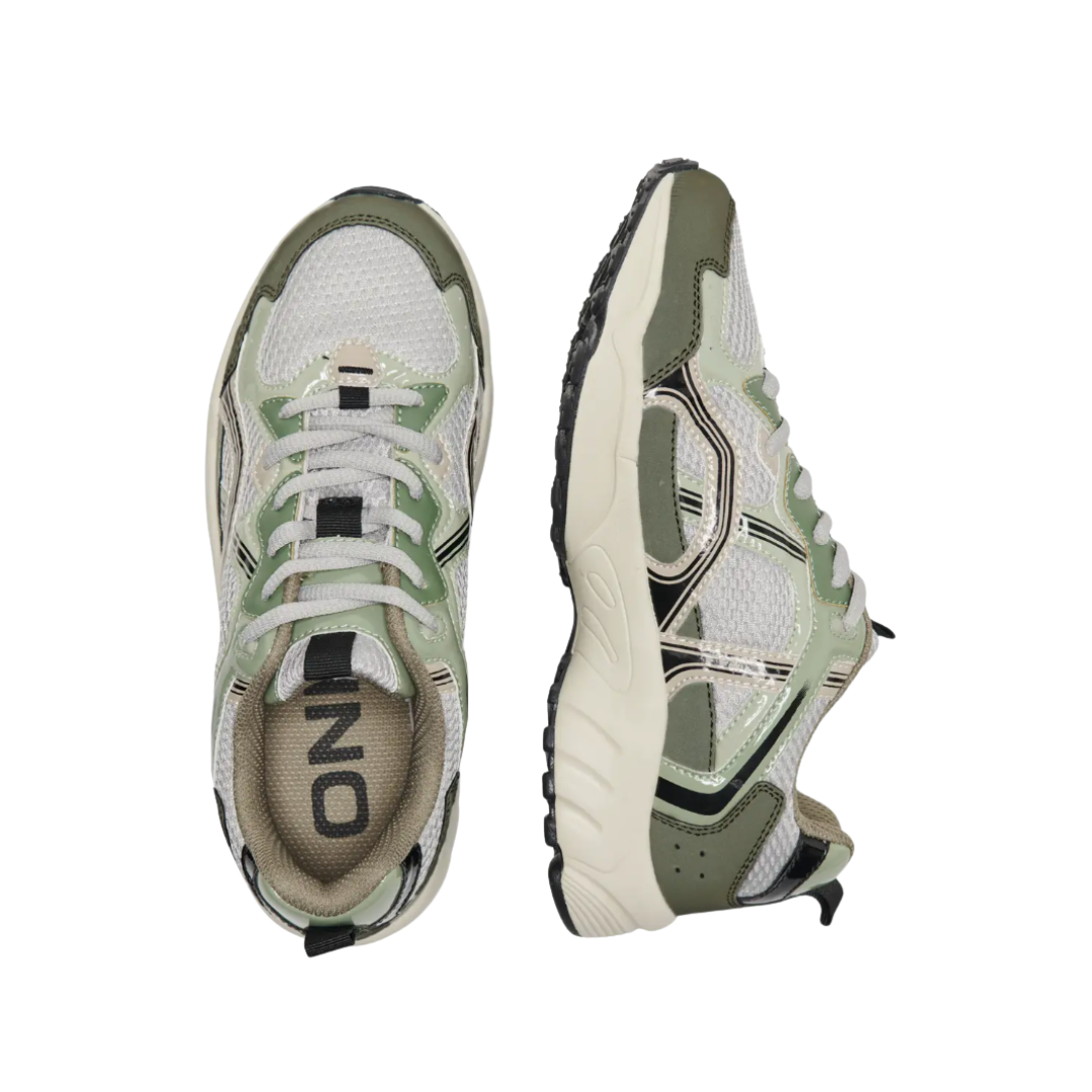 Soko trainers