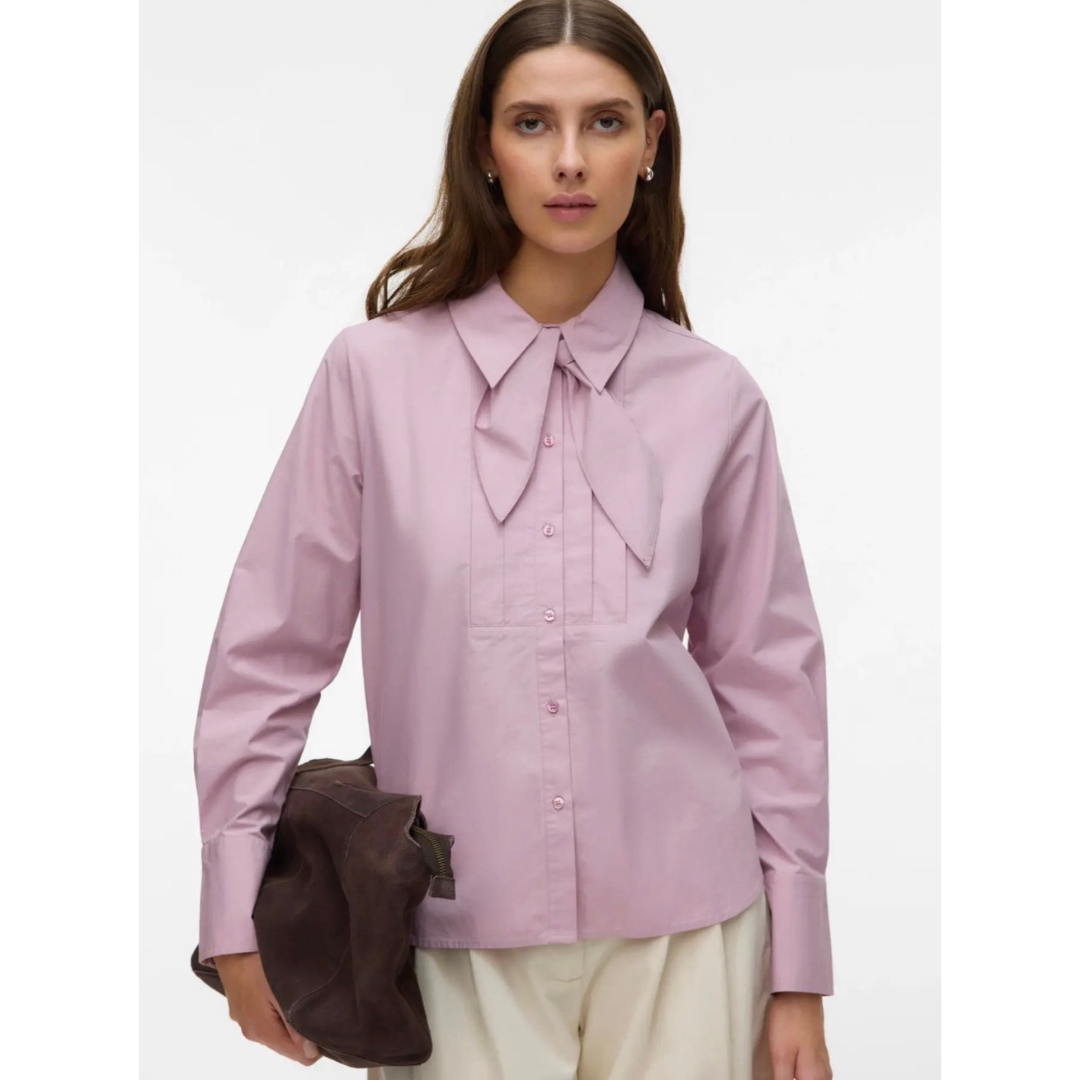 Carter neck Tie Shirt