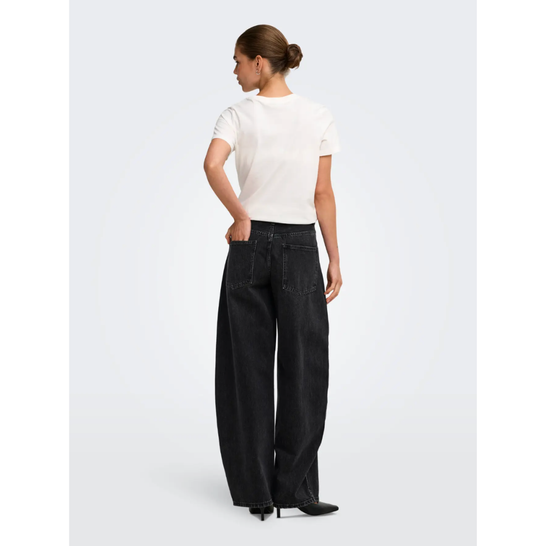 Taylor Washed Black Barrel Jeans