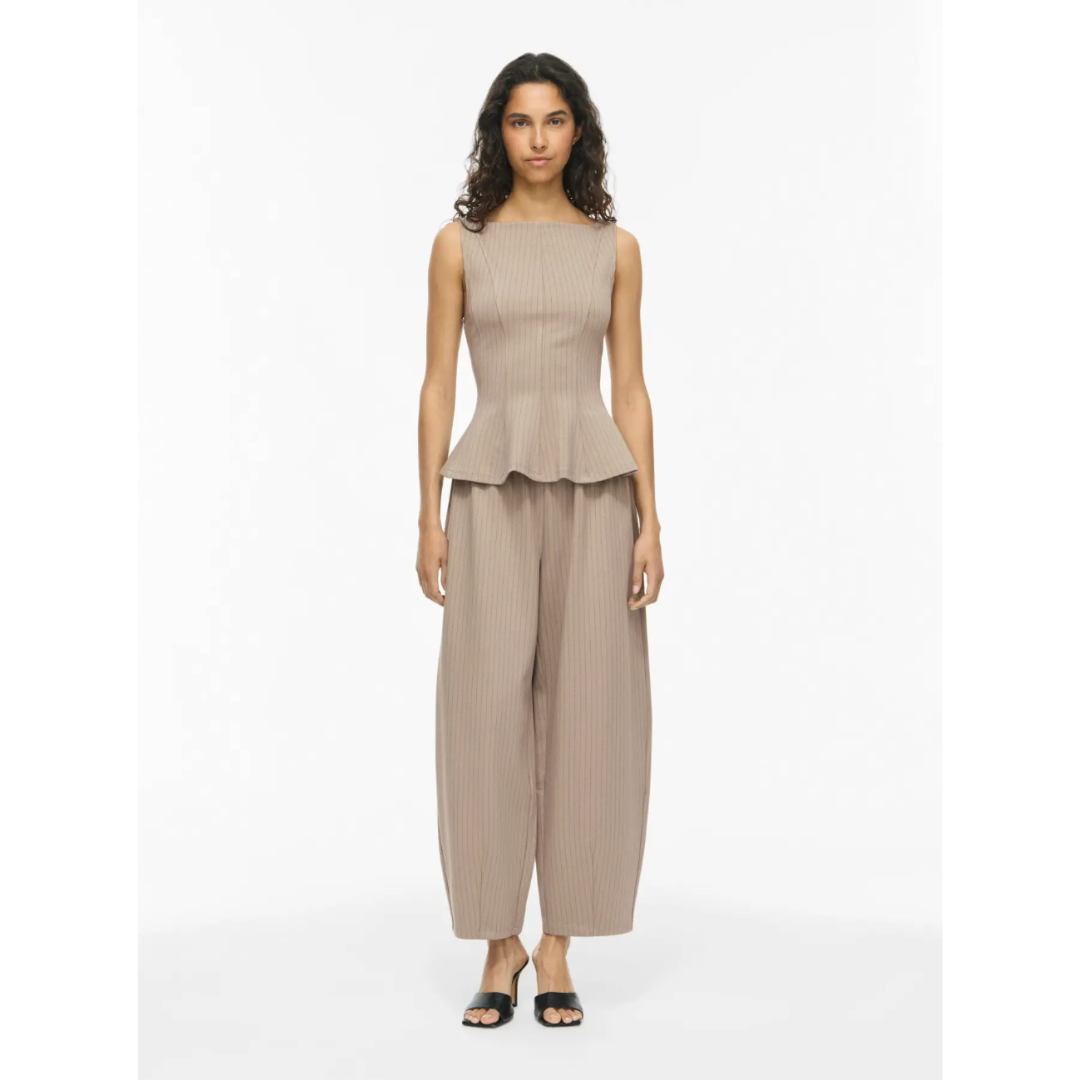 Rengli Boat Neck Peplum Top