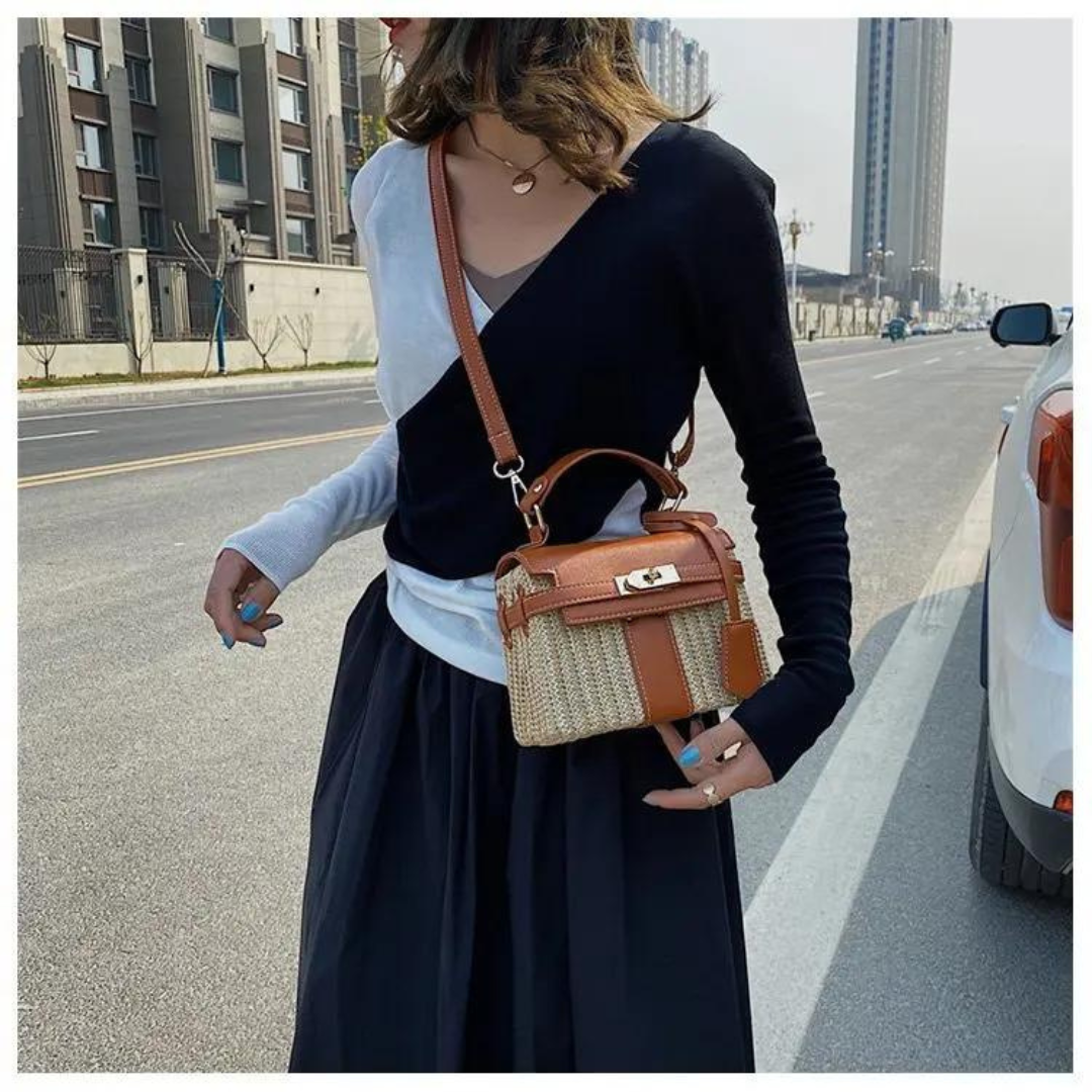 Sandy Straw cross body Box Bag