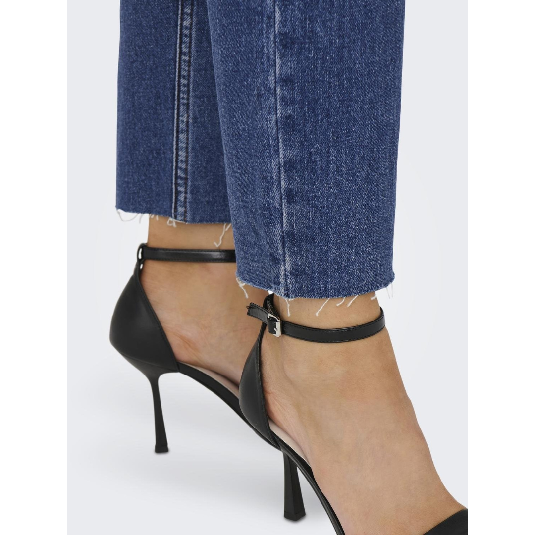 Mid wash straight leg jeans